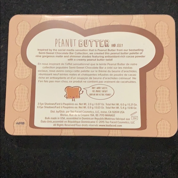 Too Faced Peanut Butter & Jelly Eyeshadow Palette - Picture 4 of 7